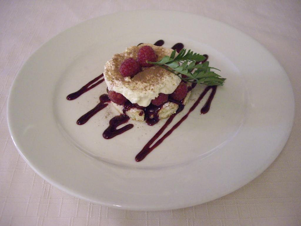 Auberge Du Ruxelier Hotel Chenimenil ภายนอก รูปภาพ